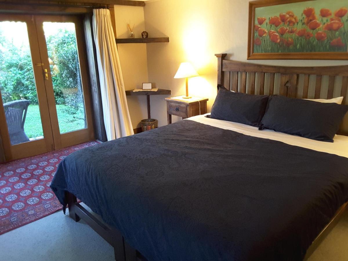 Wanaka Stonehouse Bed and Breakfast Exteriör bild